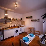 Semesterbostad Casa Dante